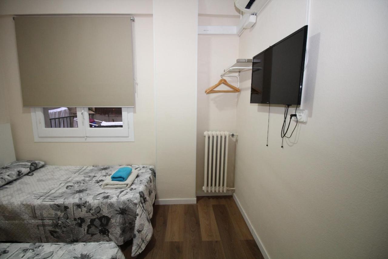 Urgel Habitaciones Barcelona Kültér fotó